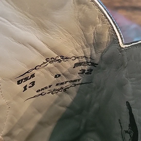 EUC Los Altos Black Cherry Ostrich Leg Western Boots Snip Toe - Picture 4 of 12